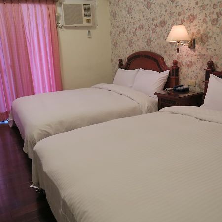 Champagne Hotel Jiaoxi Extérieur photo
