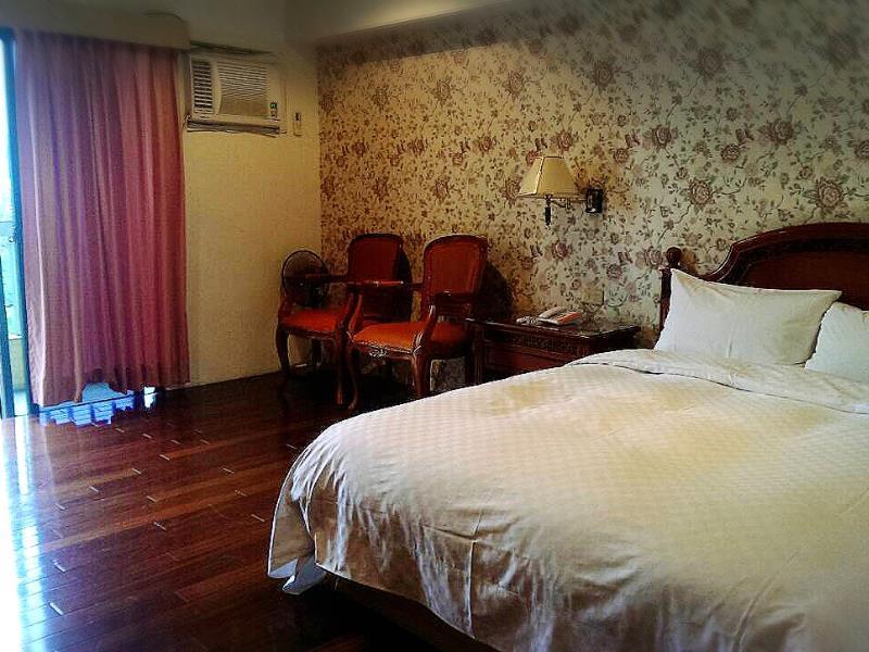 Champagne Hotel Jiaoxi Extérieur photo